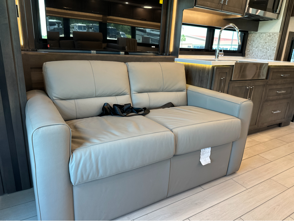 2026 ENTEGRA COACH CENTURION 45D - Image 9