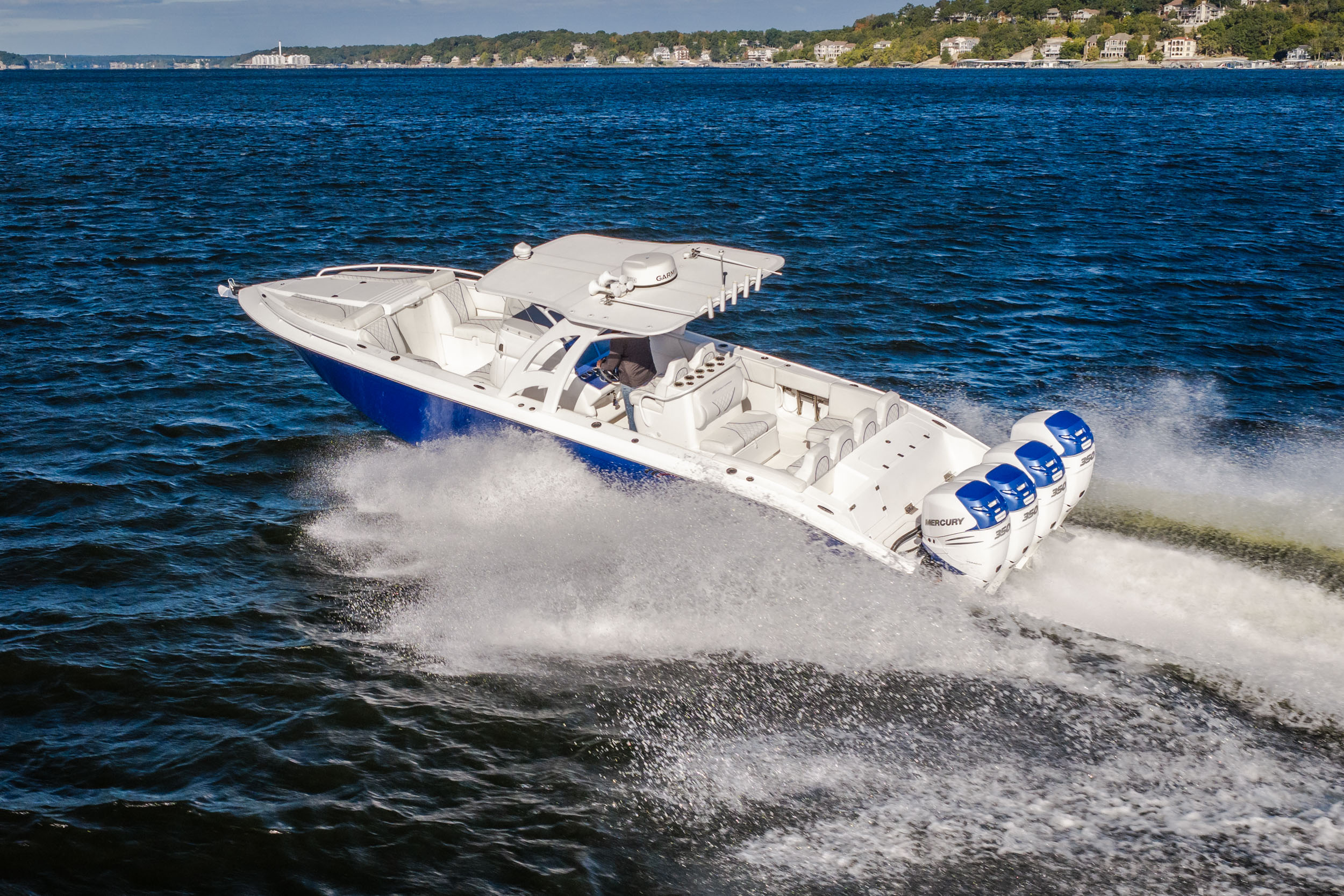 2017 Midnight Express 39 Cuddy  - Image 6
