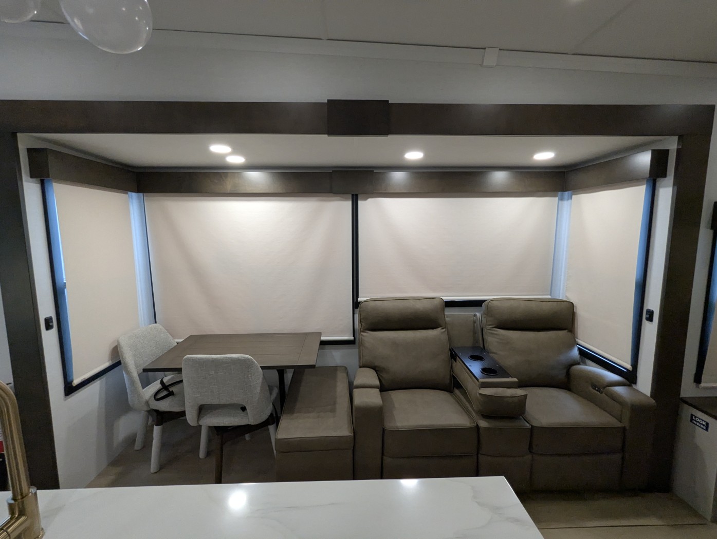 2027 Alliance RV Paradigm 310RL - Image 36