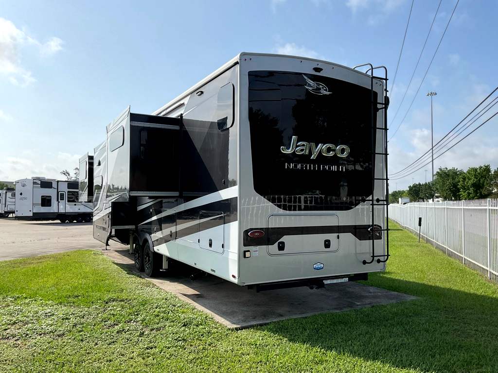 2026 JAYCO NORTH POINT 382 FLRB - Image 40