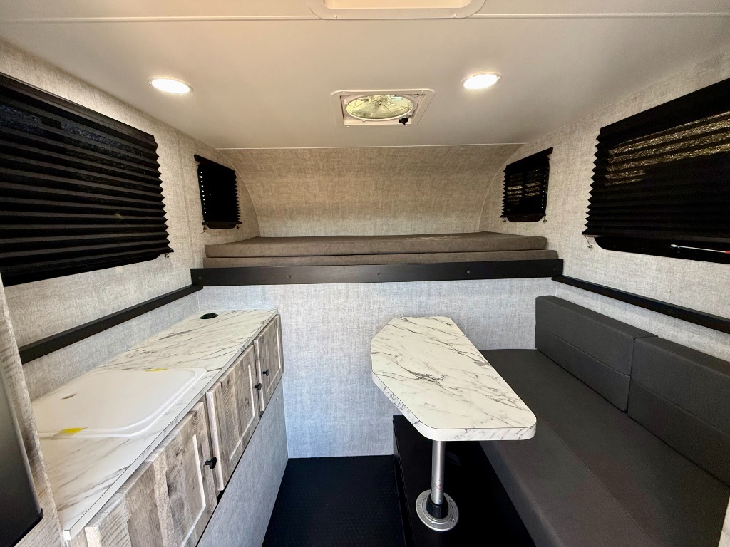 2026 Adlar Truck Topper 6.5XLS - Image 14