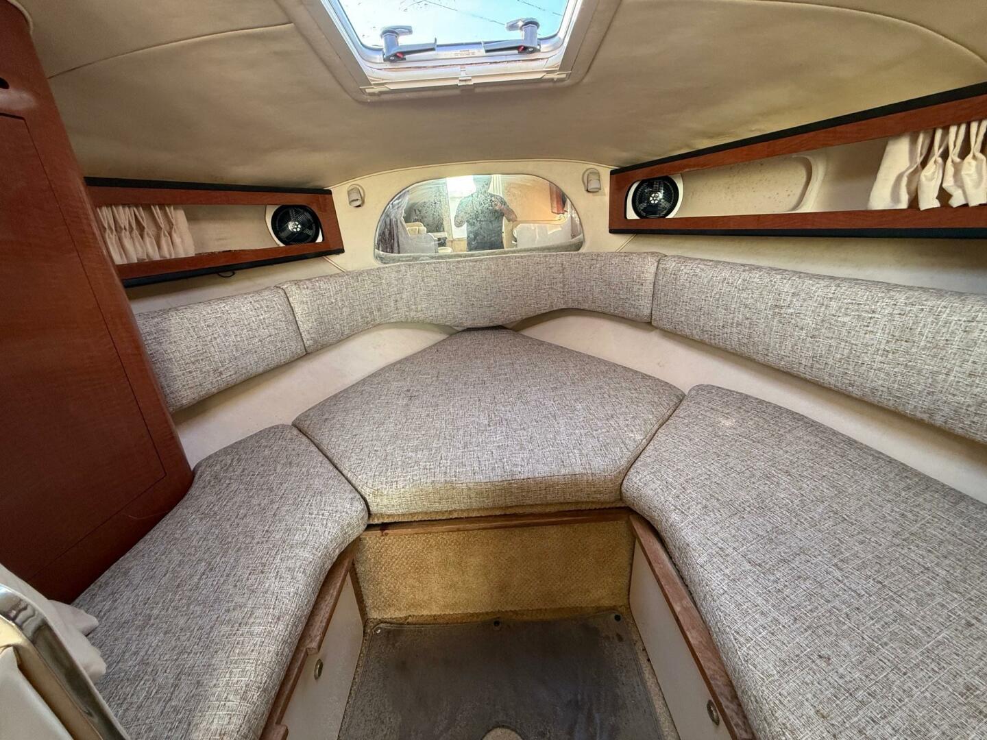 2003 Sea Ray 280 - Image 11