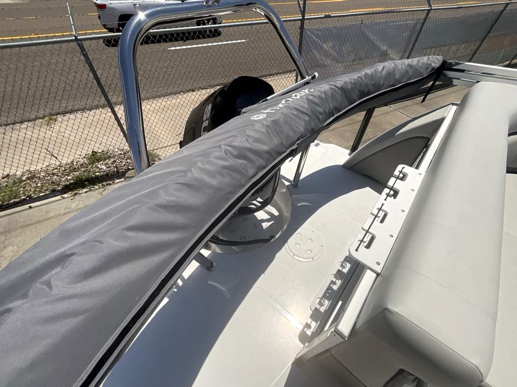 2027 HURRICANE 2027 FUNDECK 2260 REF - Image 26