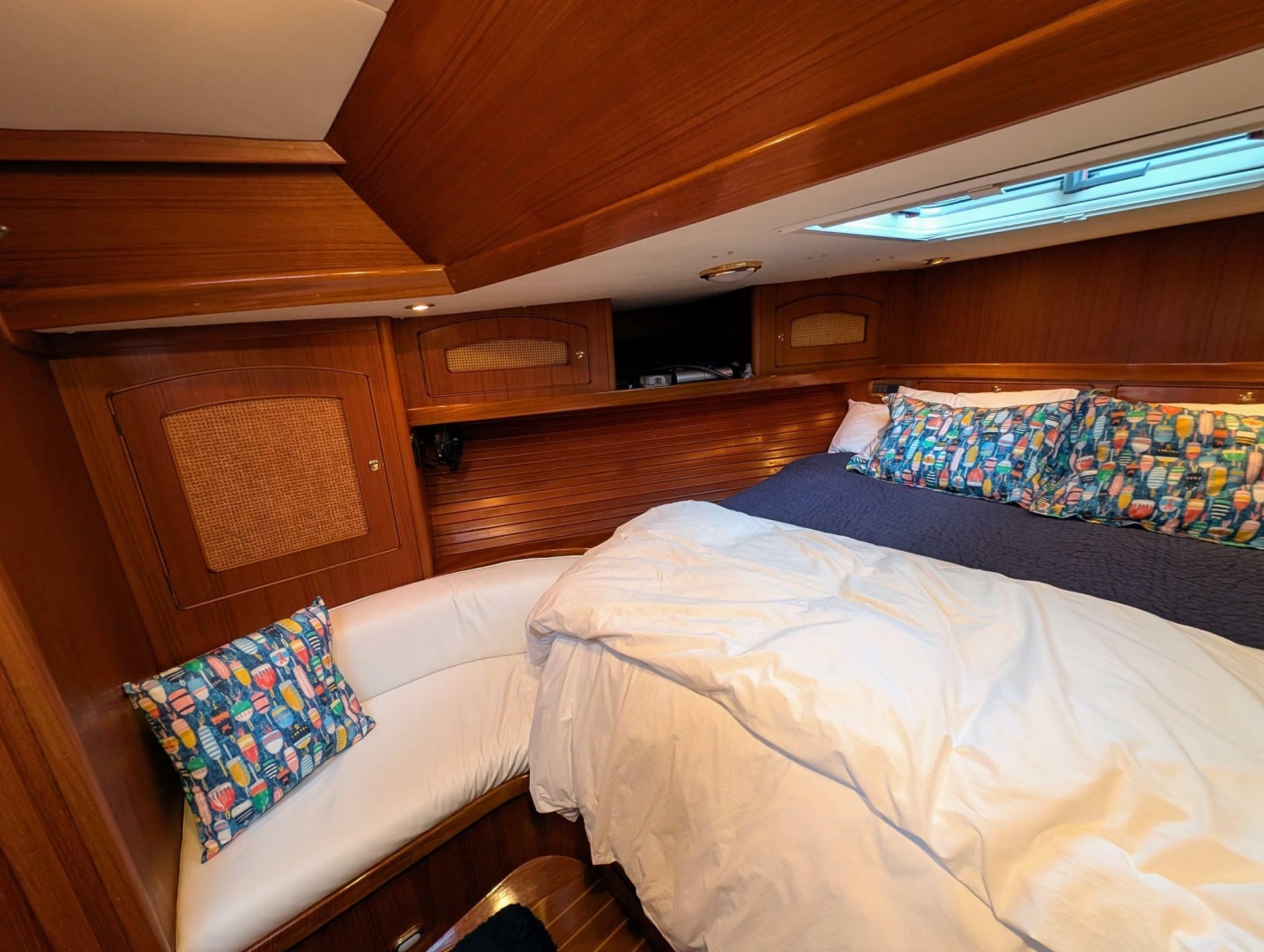 1998 Little Harbor Whisperjet 55 - Image 42