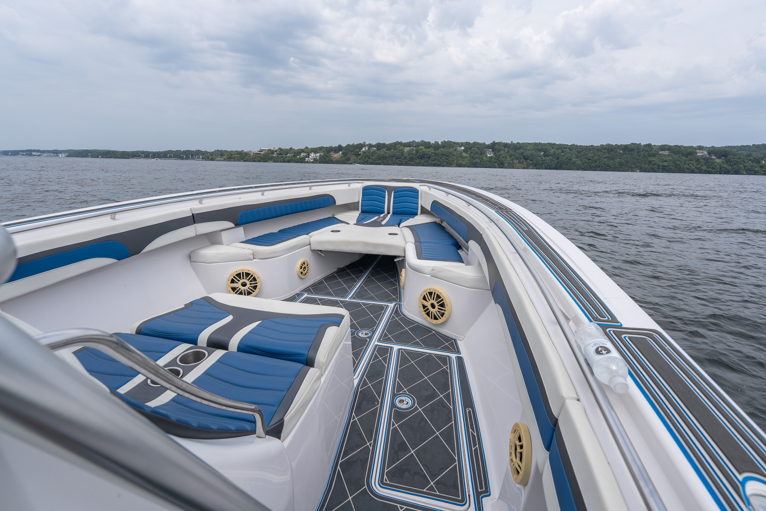 2018 Fountain 38 CC - Image 13