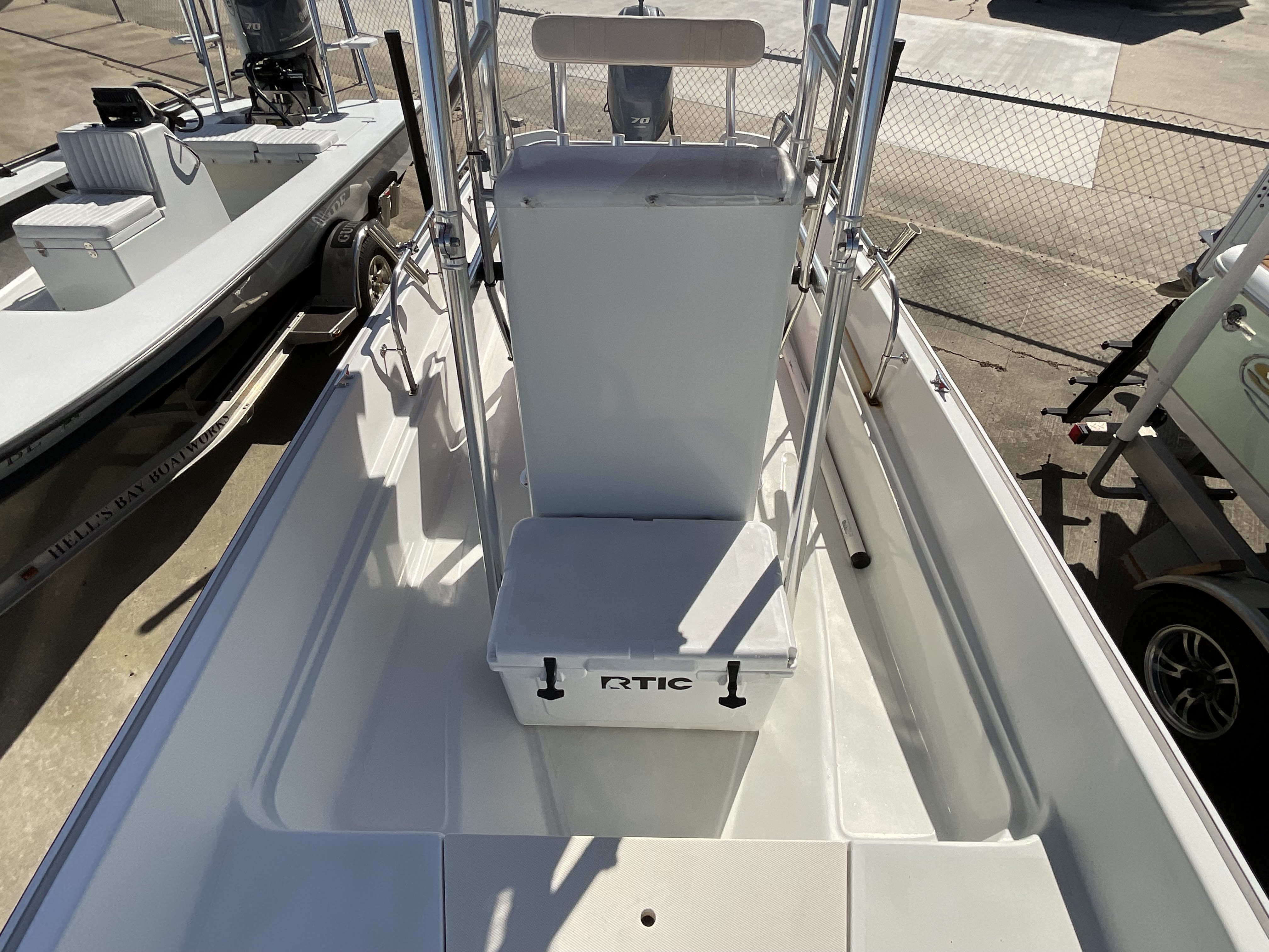 1984 BOSTON WHALER 2027 17 MONTAUK - Image 13