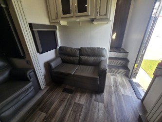2021 KEYSTONE COUGAR 357UMR - Image 7