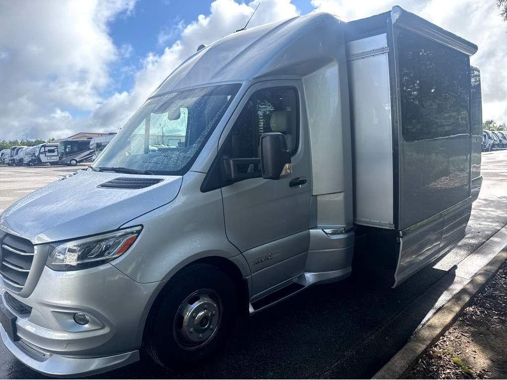 2023 AIRSTREAM ATLAS - Image 2