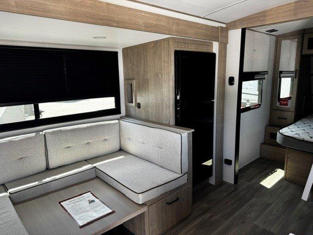 2026 Grand Design Imagine 2470BH - Image 11