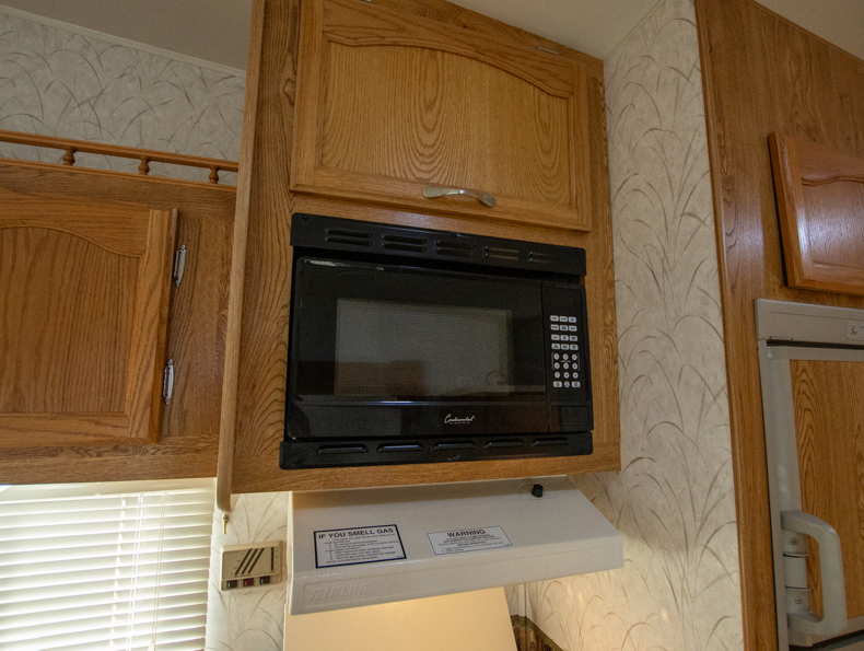 2002 Shasta Oasis 255TBS - Image 9