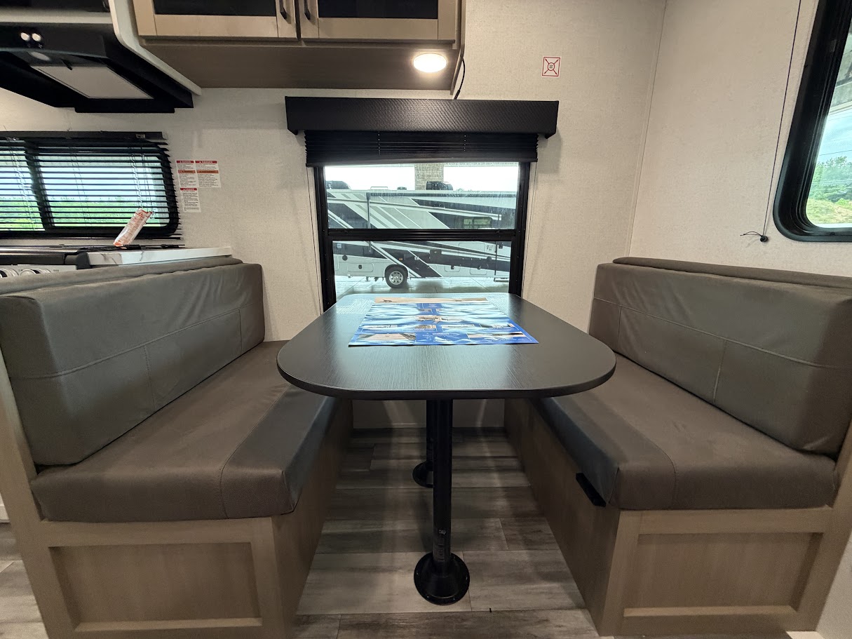 2026 JAYCO JAY FLIGHT SLX 210QB - Image 10