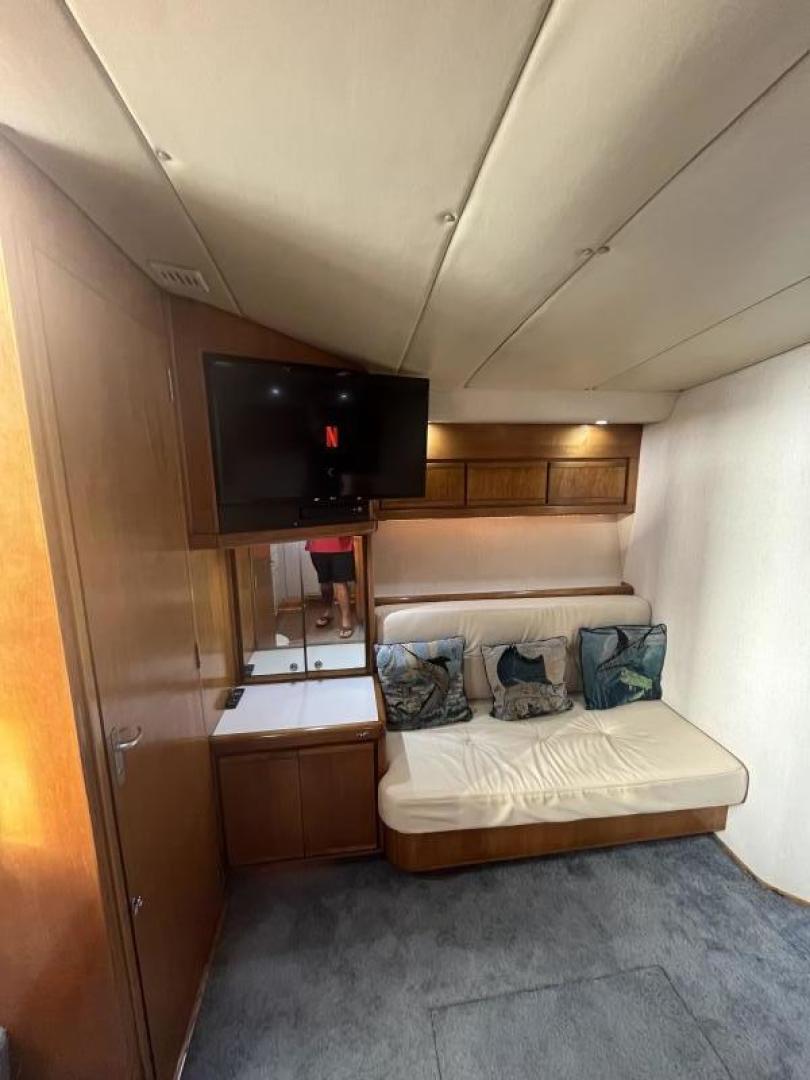 1993 Bertram 46 Moppie - Image 5
