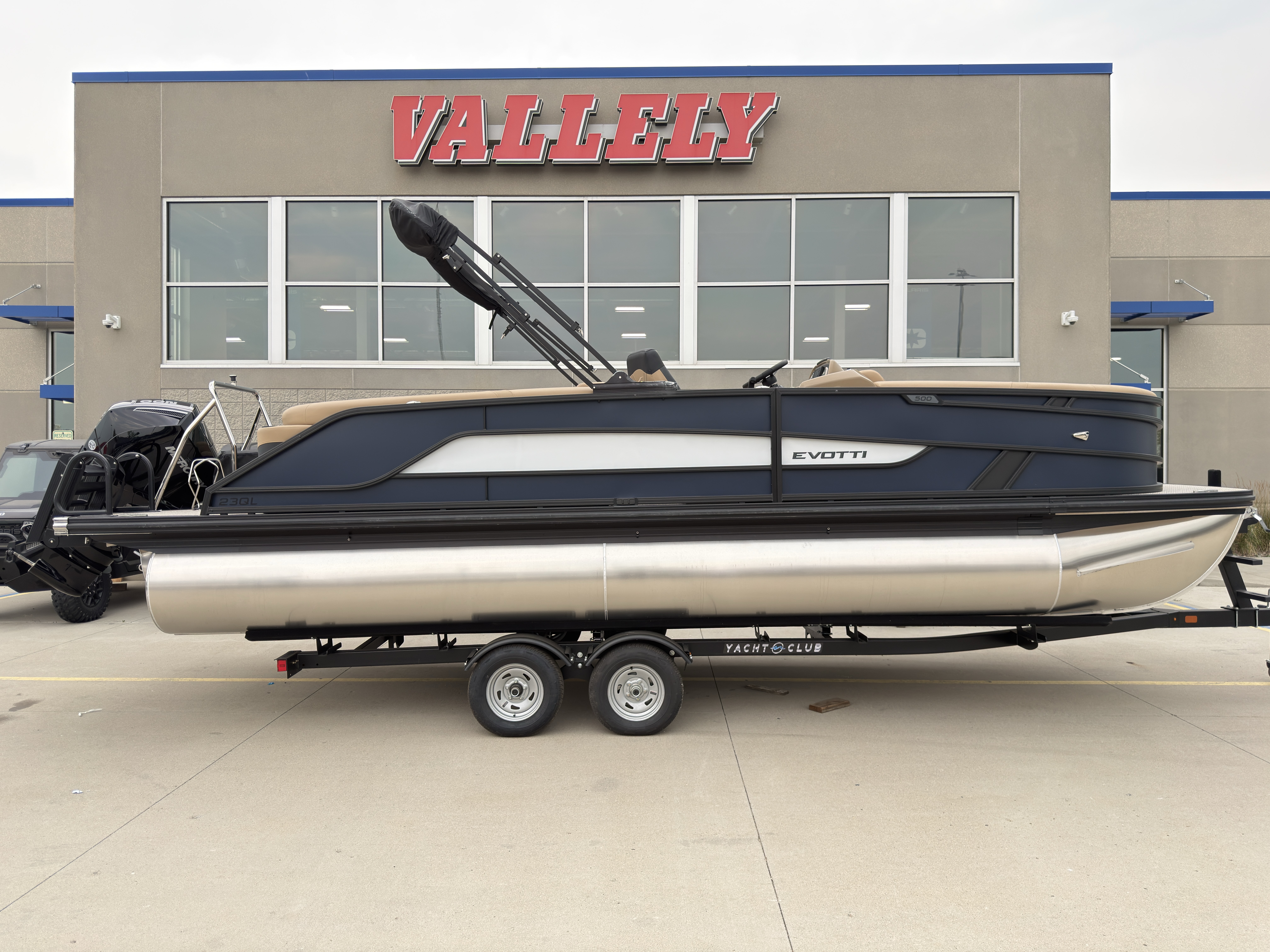 2027 Evotti 523QL - Image 2