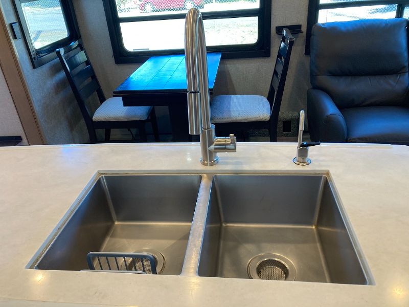 2021 Jayco Eagle 330RSTS - Image 15