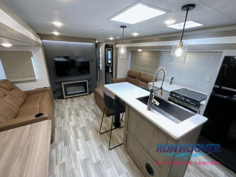 2025 FOREST RIVER 3400BH - Image 3