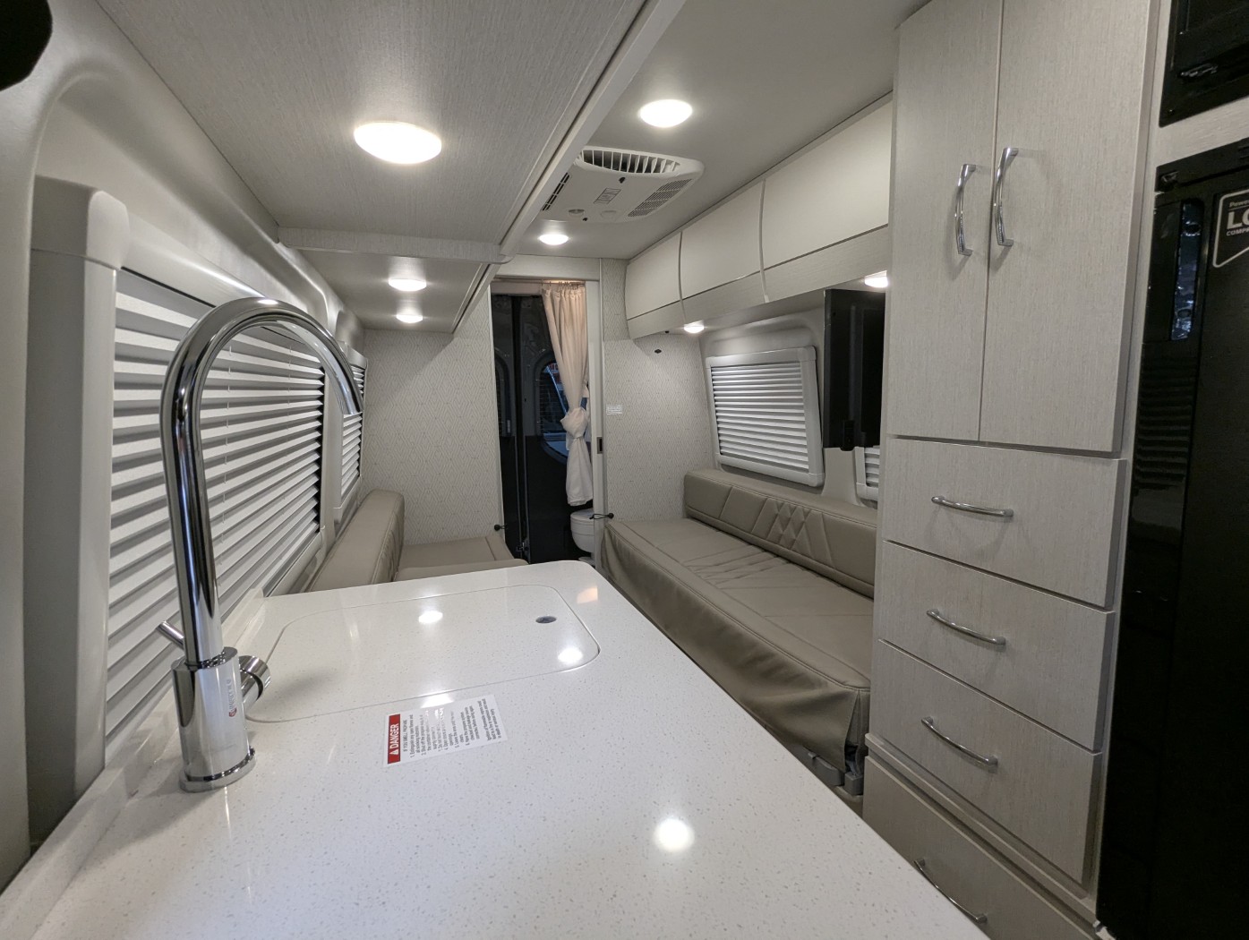 2026 Thor Motor Coach Tranquility 24A - Image 14