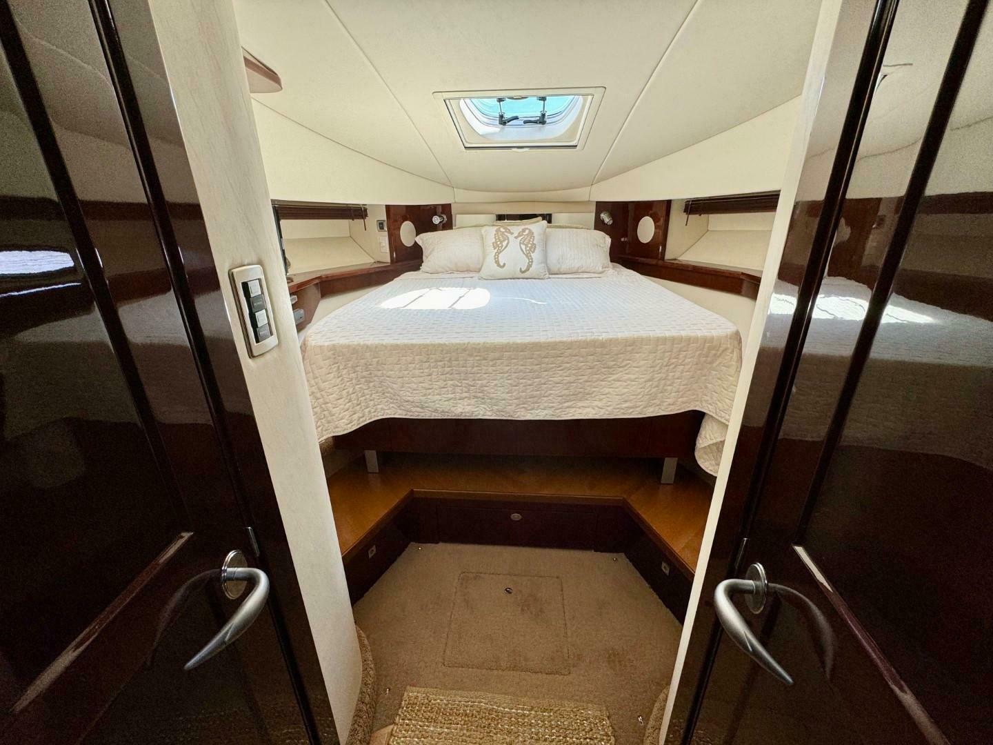 2008 Sea Ray 48 Sundancer - Image 17