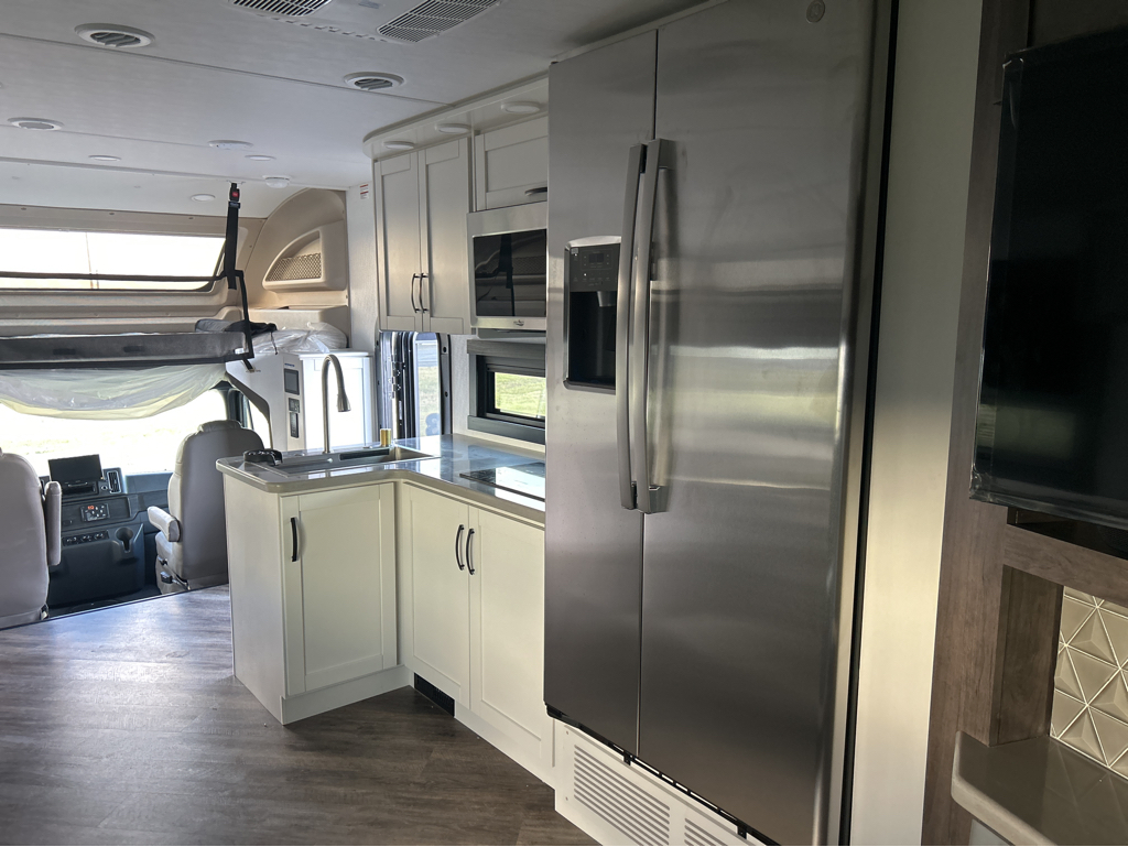 2026 JAYCO SENECA 37K - Image 14