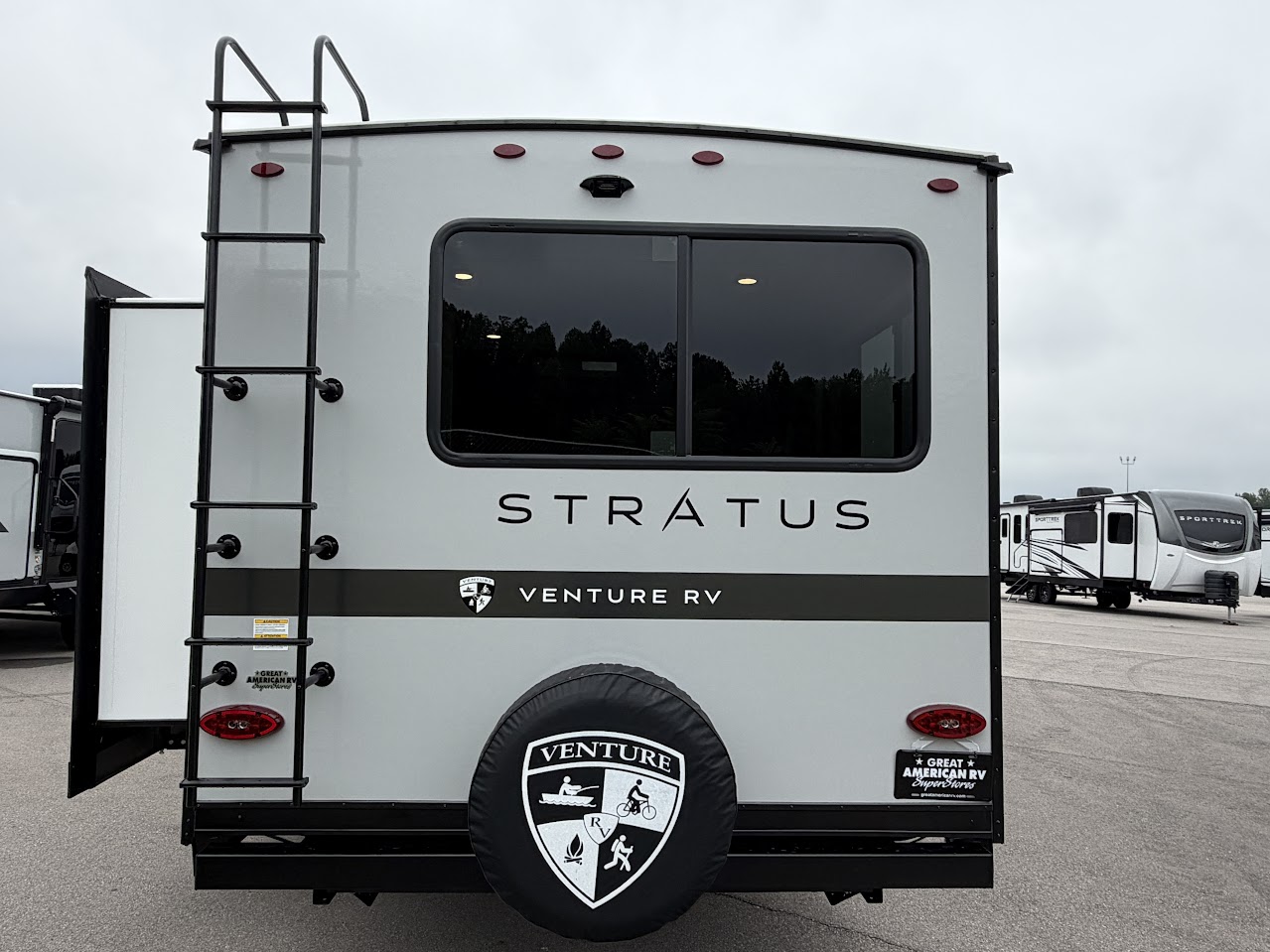 2027 VENTURE RV STRATUS 282VFD - Image 8