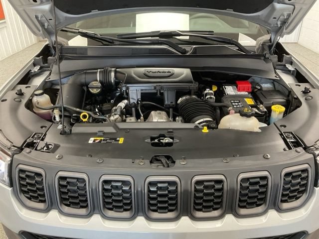 2025 Jeep Compass Trailhawk 4x4 - Image 10