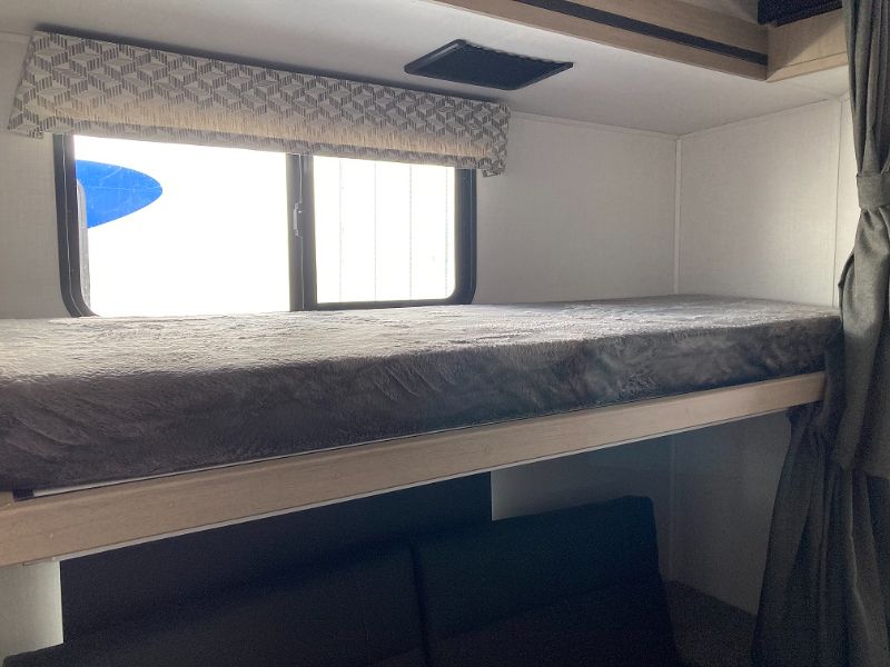 2026 Forest River Sunseeker LE 3250SLEF - Image 22