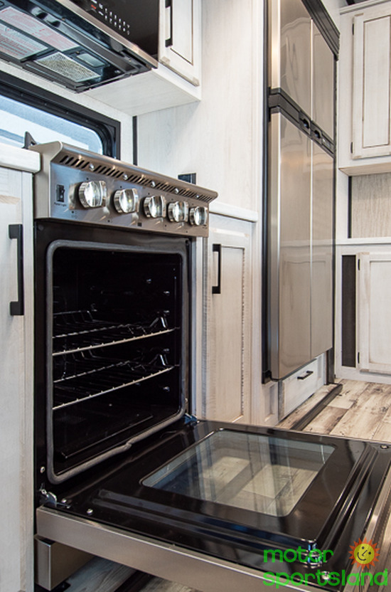 2022 KZ RV Durango D333RLT - Image 19
