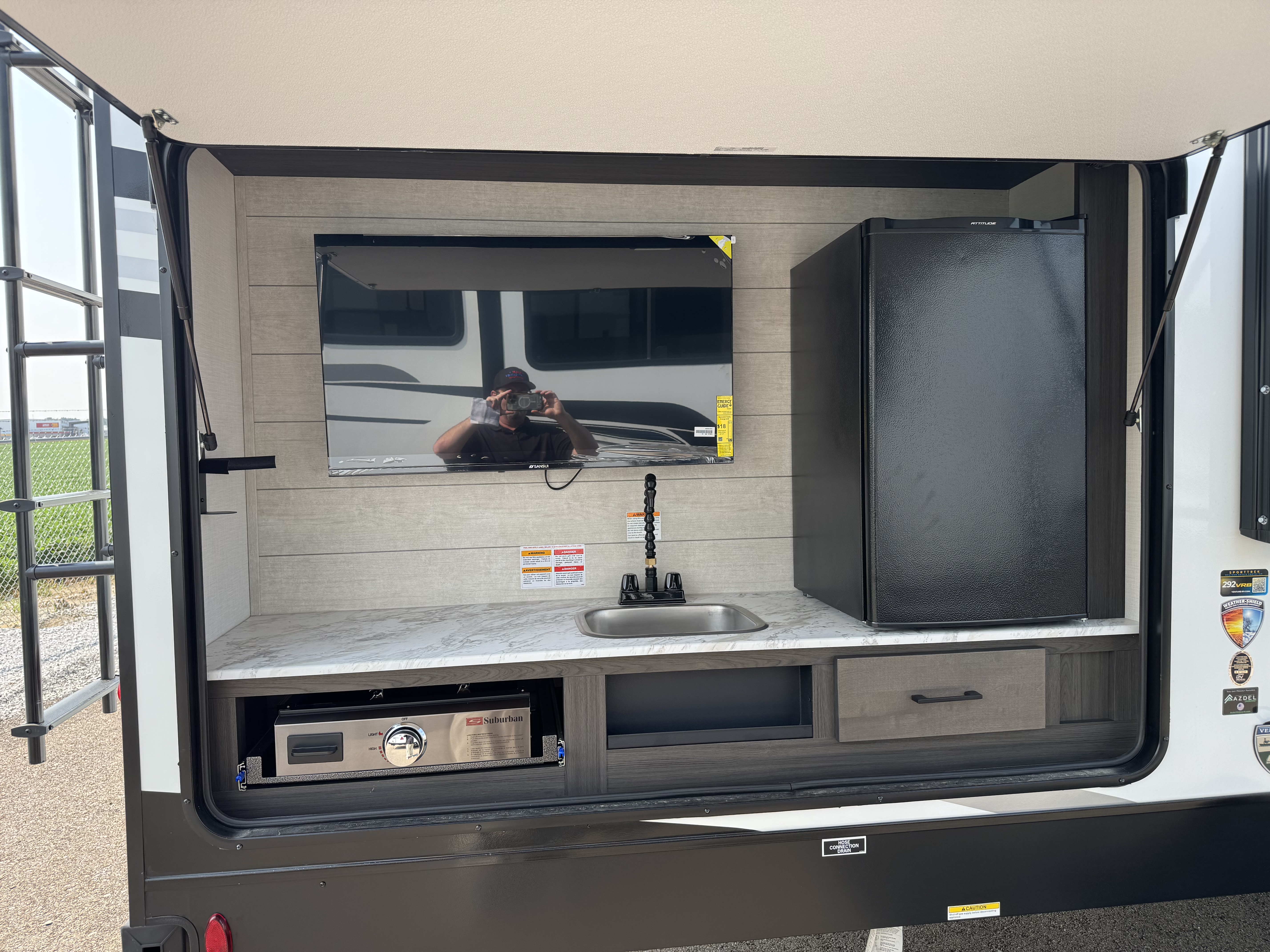 2027 VENTURE RV SPORTTREK 292VRB - Image 16