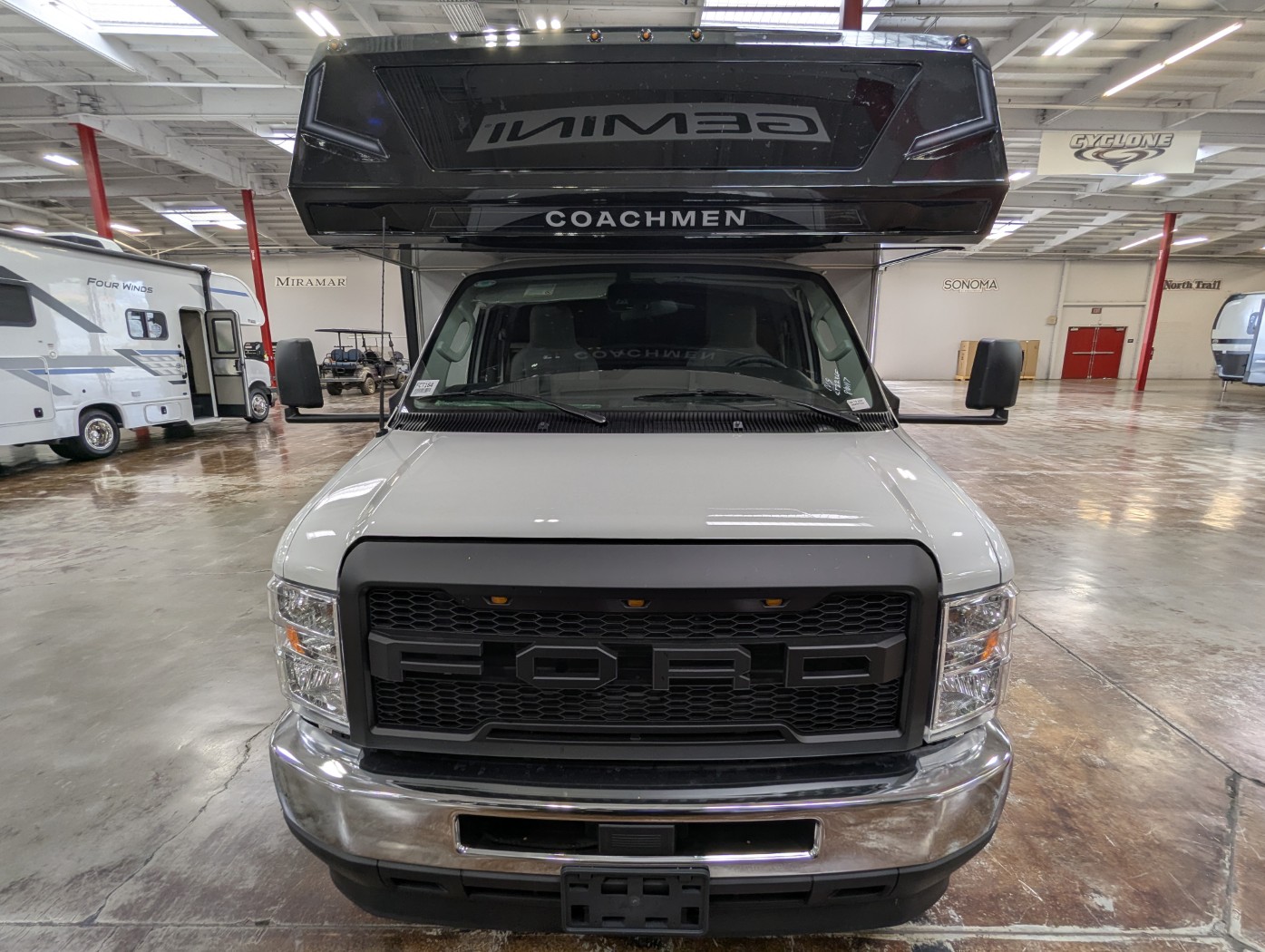 2027 Coachmen Cross Trail 22XG - Image 2