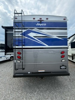2027 JAYCO GREYHAWK XL 32U - Image 4