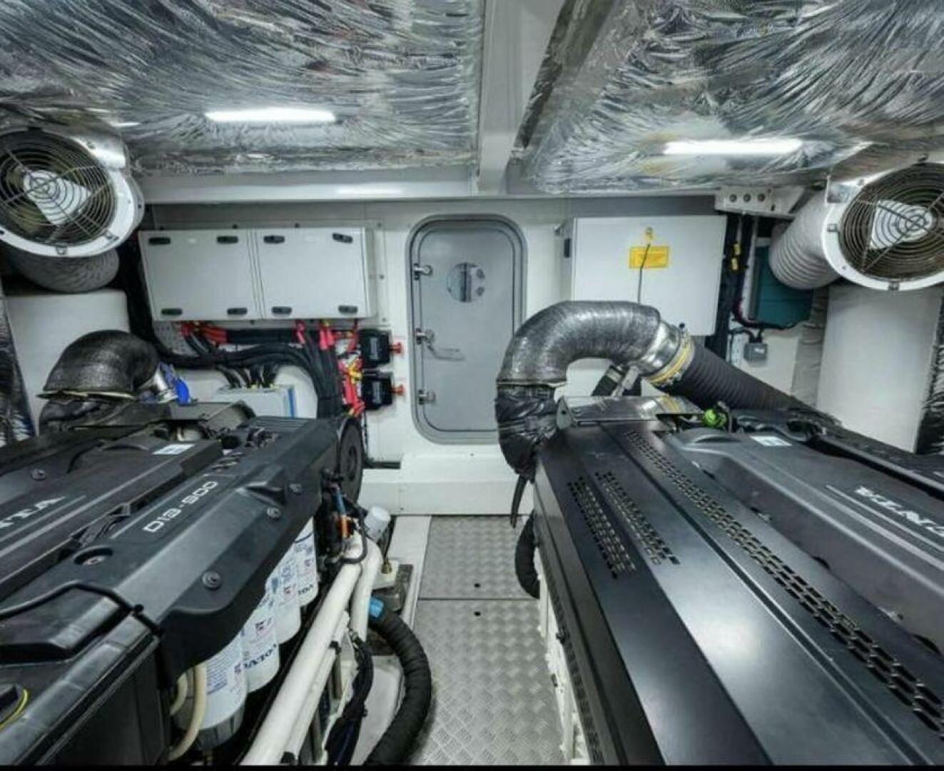 2019 Princess F62 - Image 20