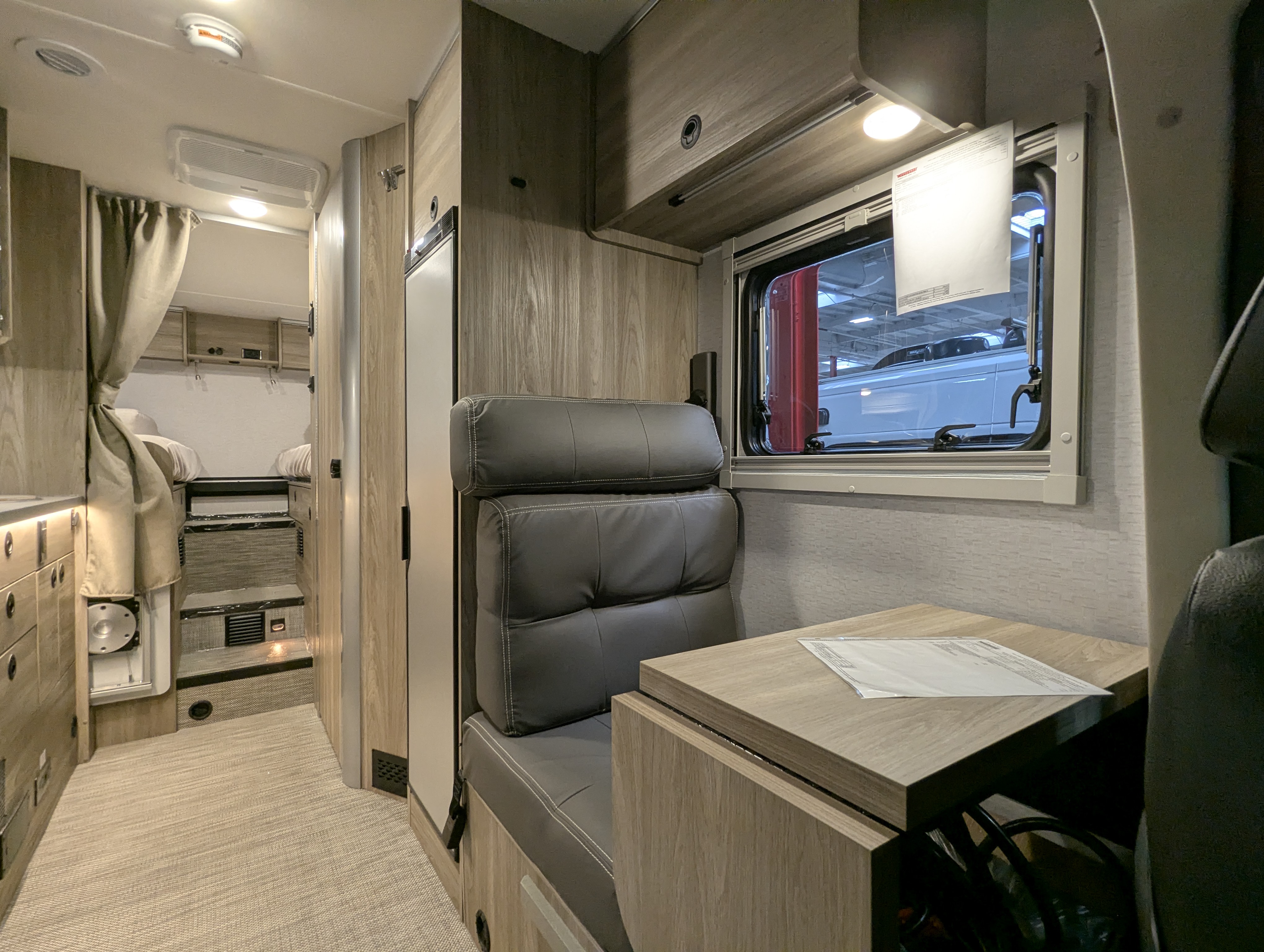 2026 Winnebago EKKO Sprinter 23B AWD - Image 9