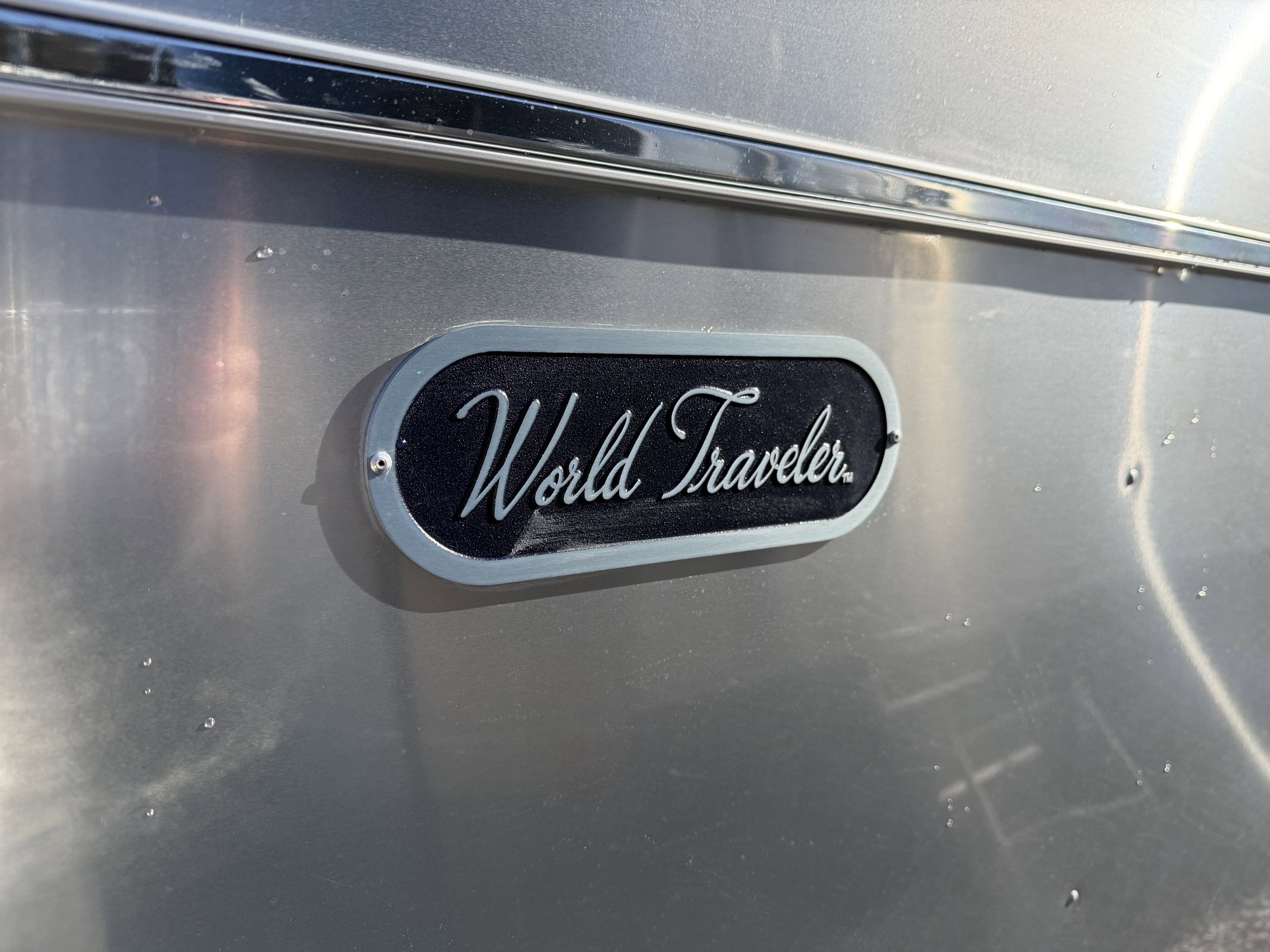 2026 AIRSTREAM WORLD TRAVELERUSA 22RB - Image 5