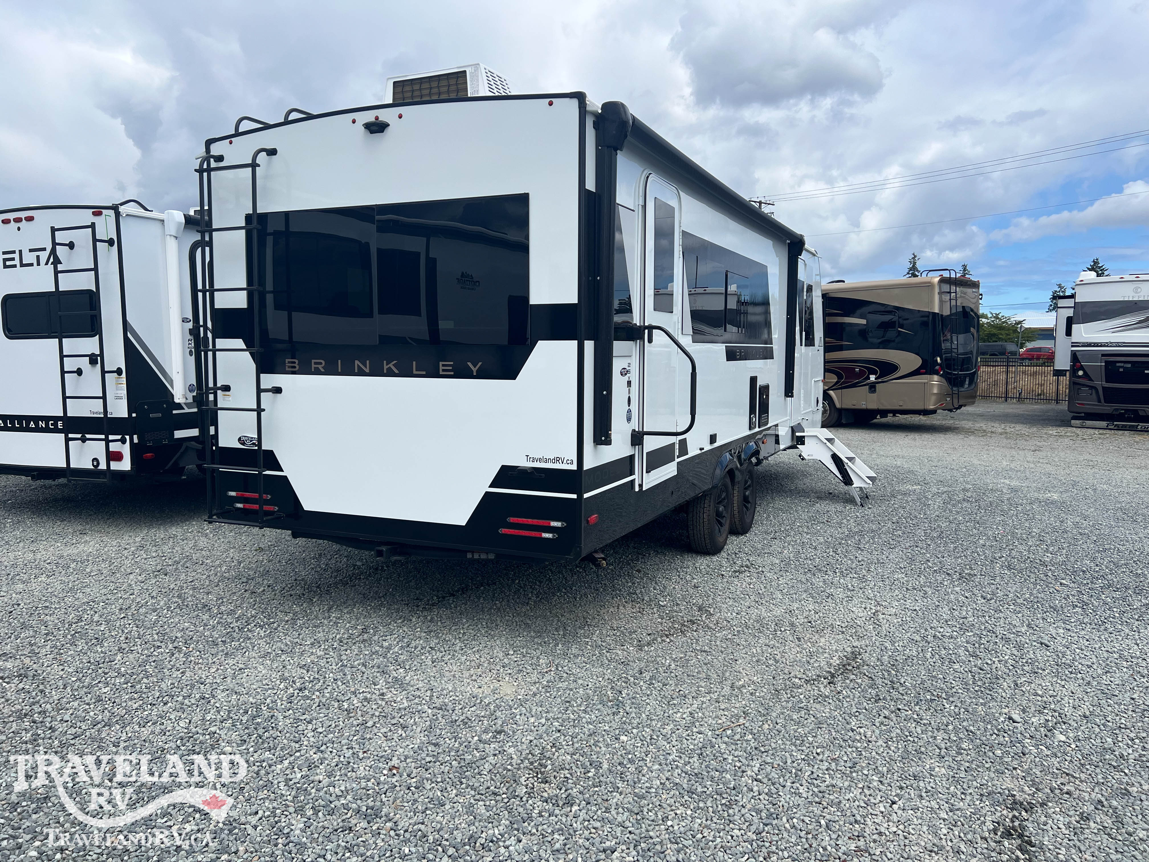 2027 BRINKLEY RV MODEL IX 25X - Image 7