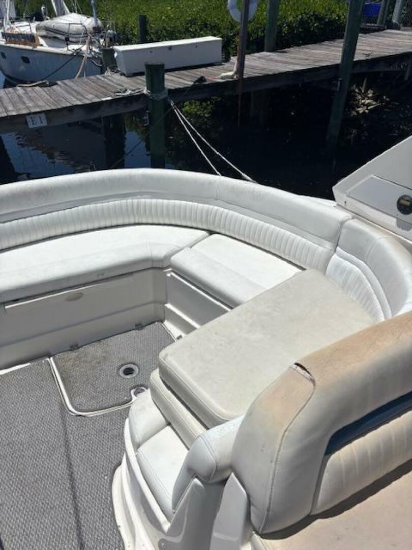 2007 Monterey 350 Sport Yacht - Image 17