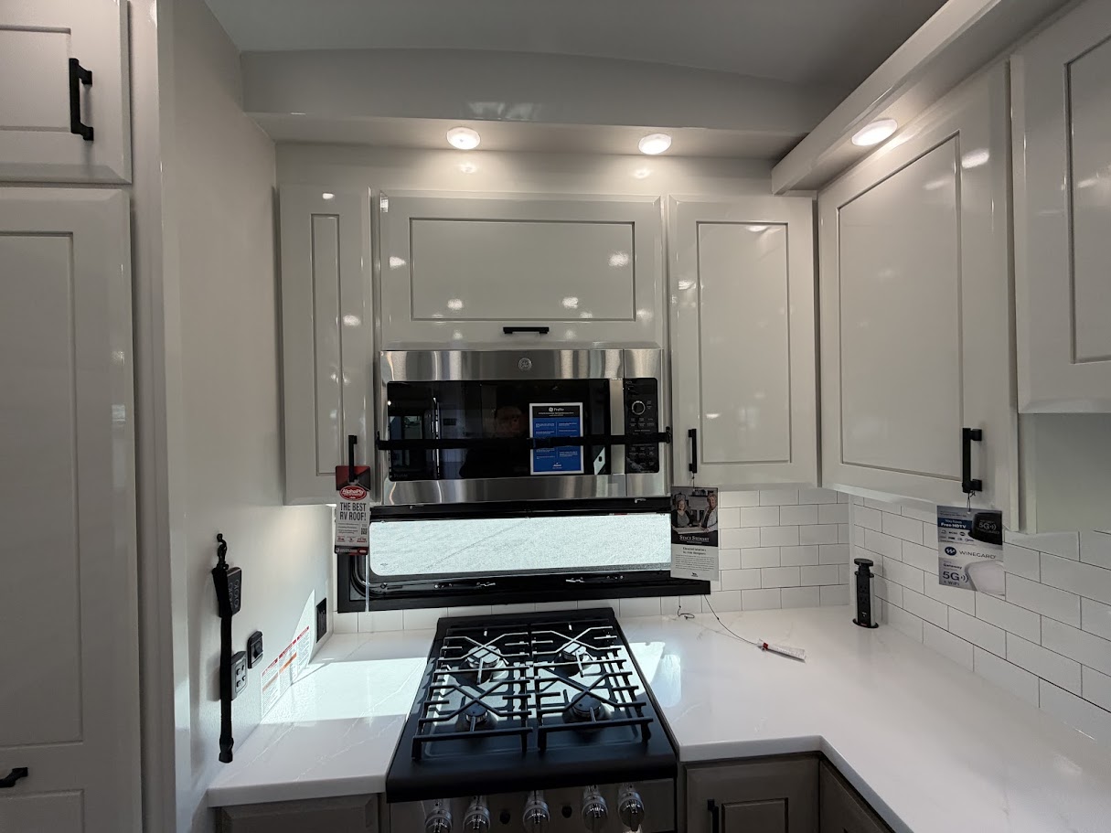 2026 JAYCO PINNACLE 38FBRK - Image 28