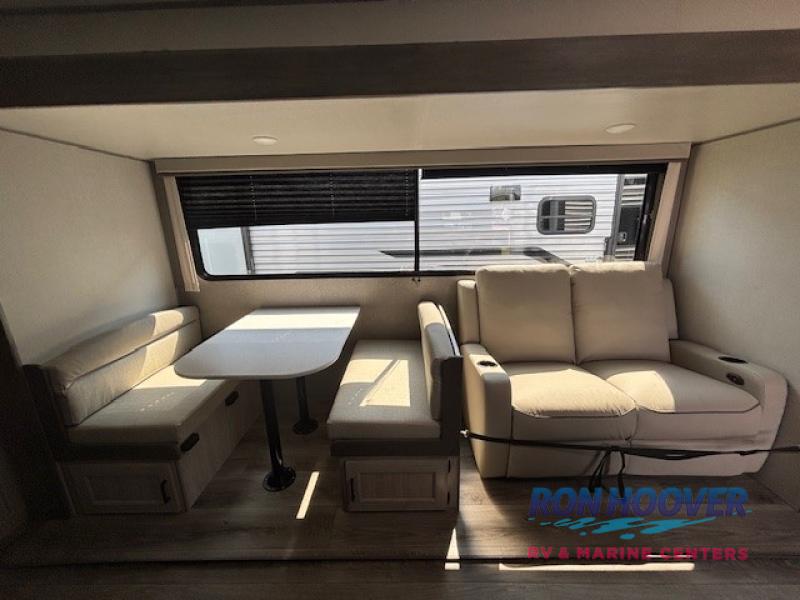 2026 COACHMEN CATALINA 343BHTSLE RHB - Image 13