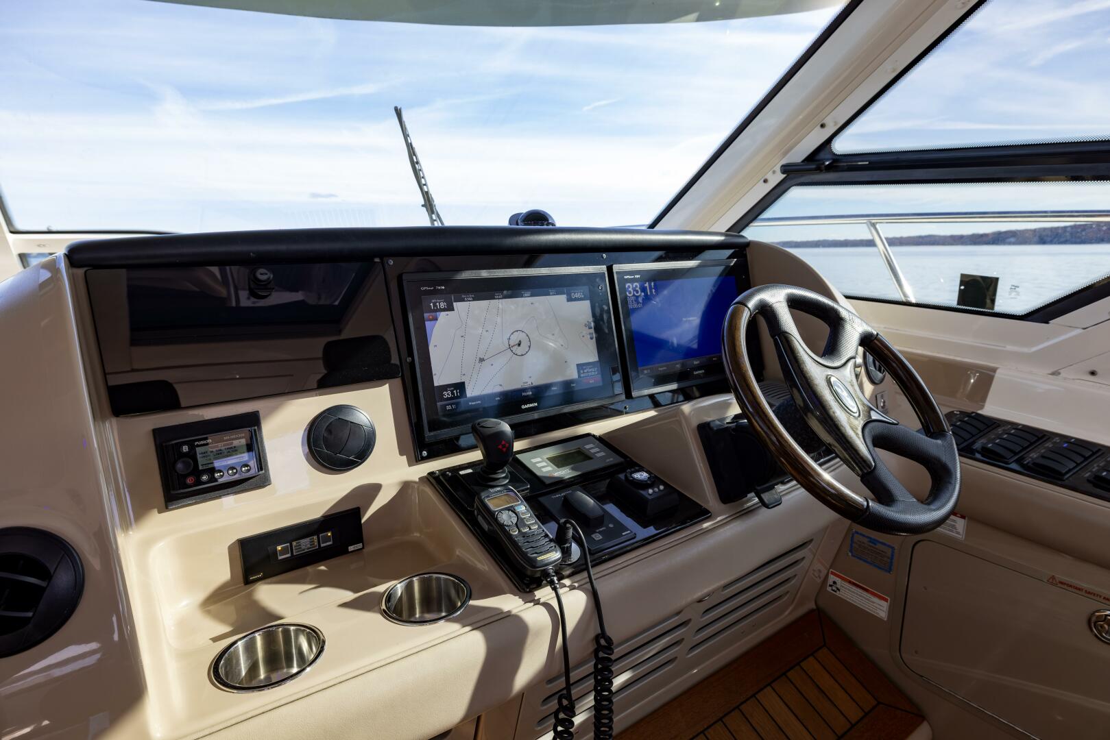 2008 Sea Ray Sundancer - Image 41