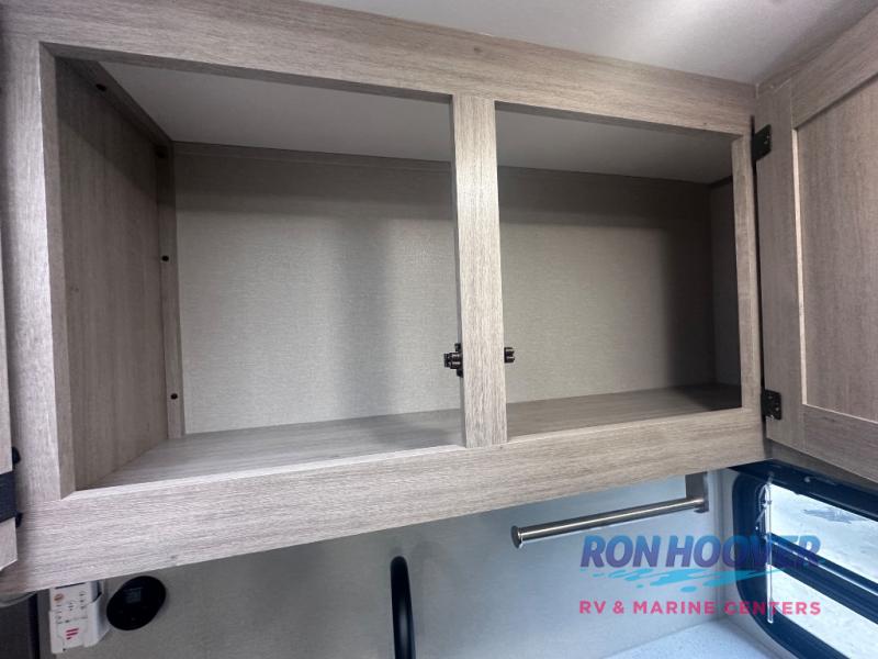 2026 COACHMEN 333DORM - Image 22