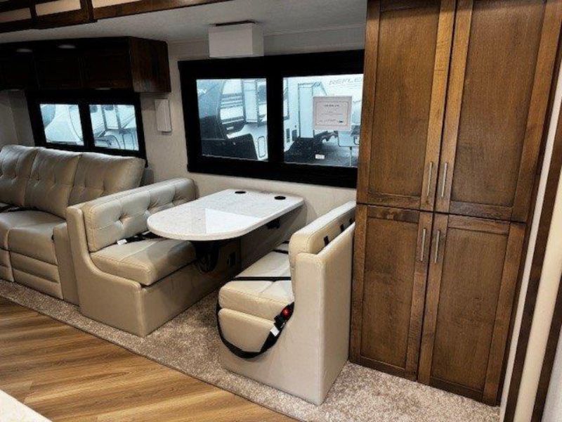 2026 Entegra Coach Accolade 37K - Image 15