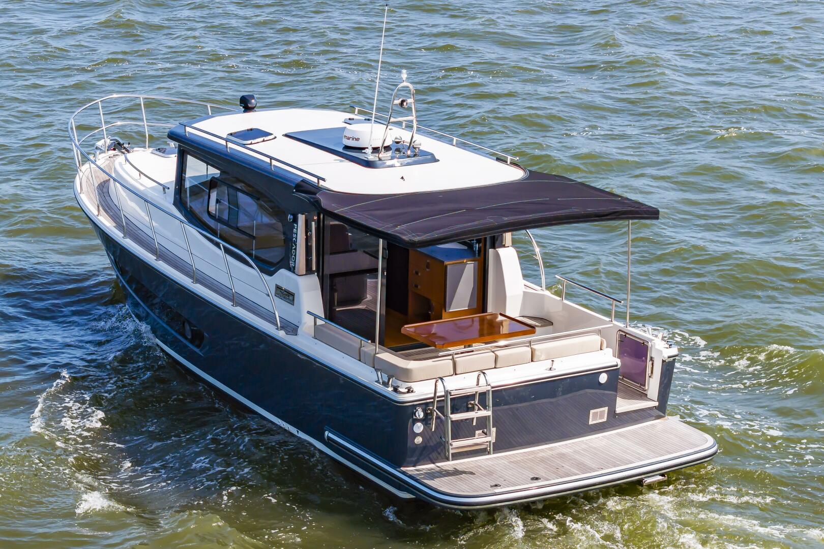2023 El Pescador 35 - Image 5