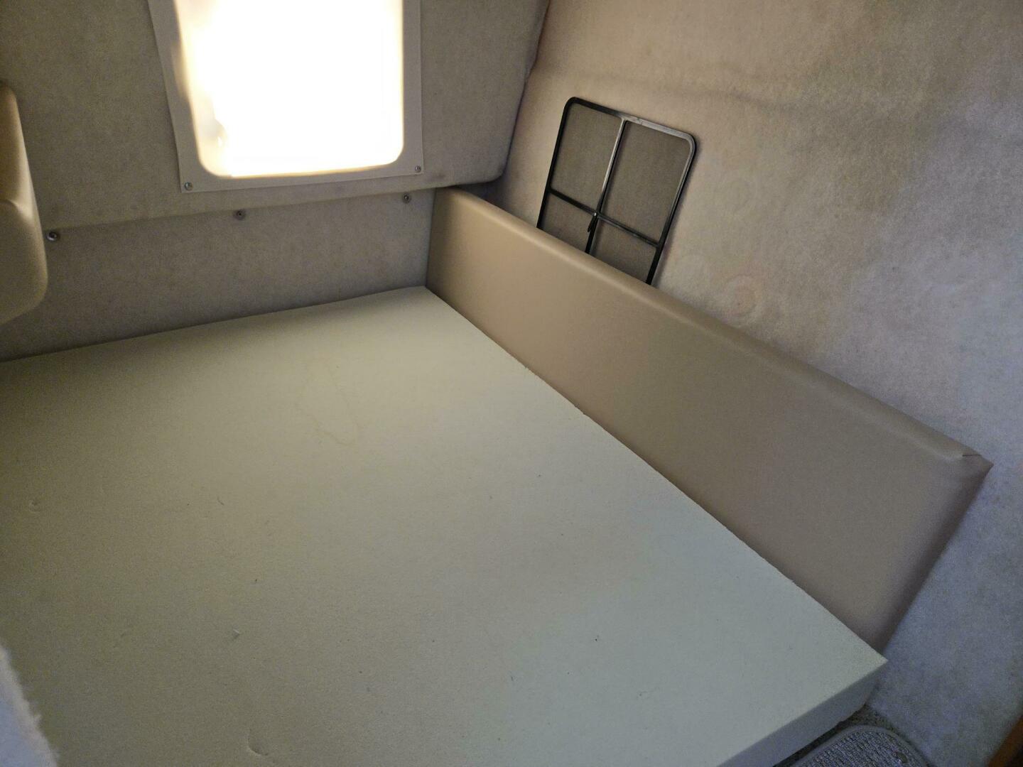 2005 Bayliner 289 EC - Image 11