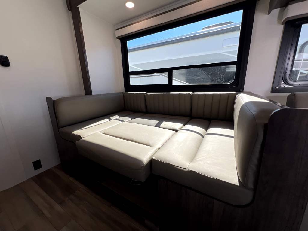 2026 ENTEGRA COACH ODYSSEY SE 29KF - Image 9