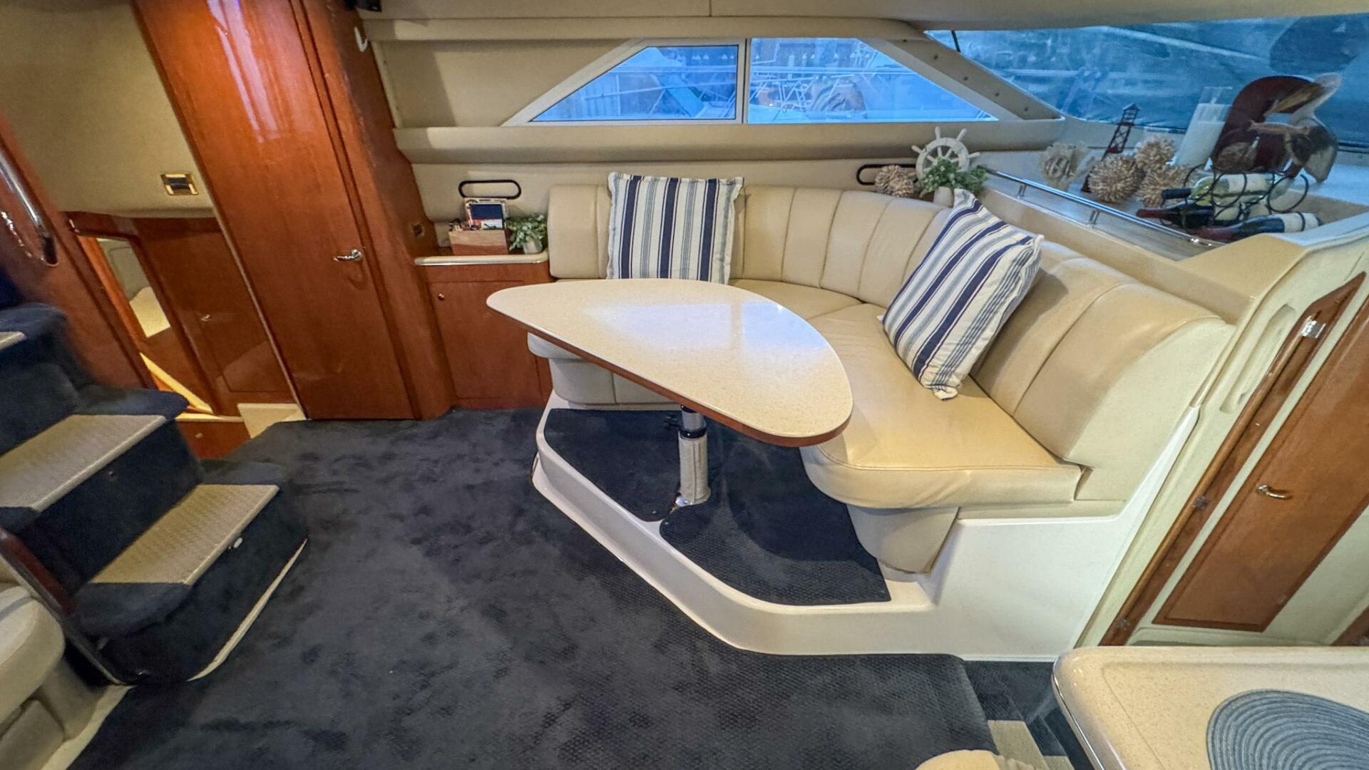 2000 Sea Ray 420 Aft Cabin - Image 25