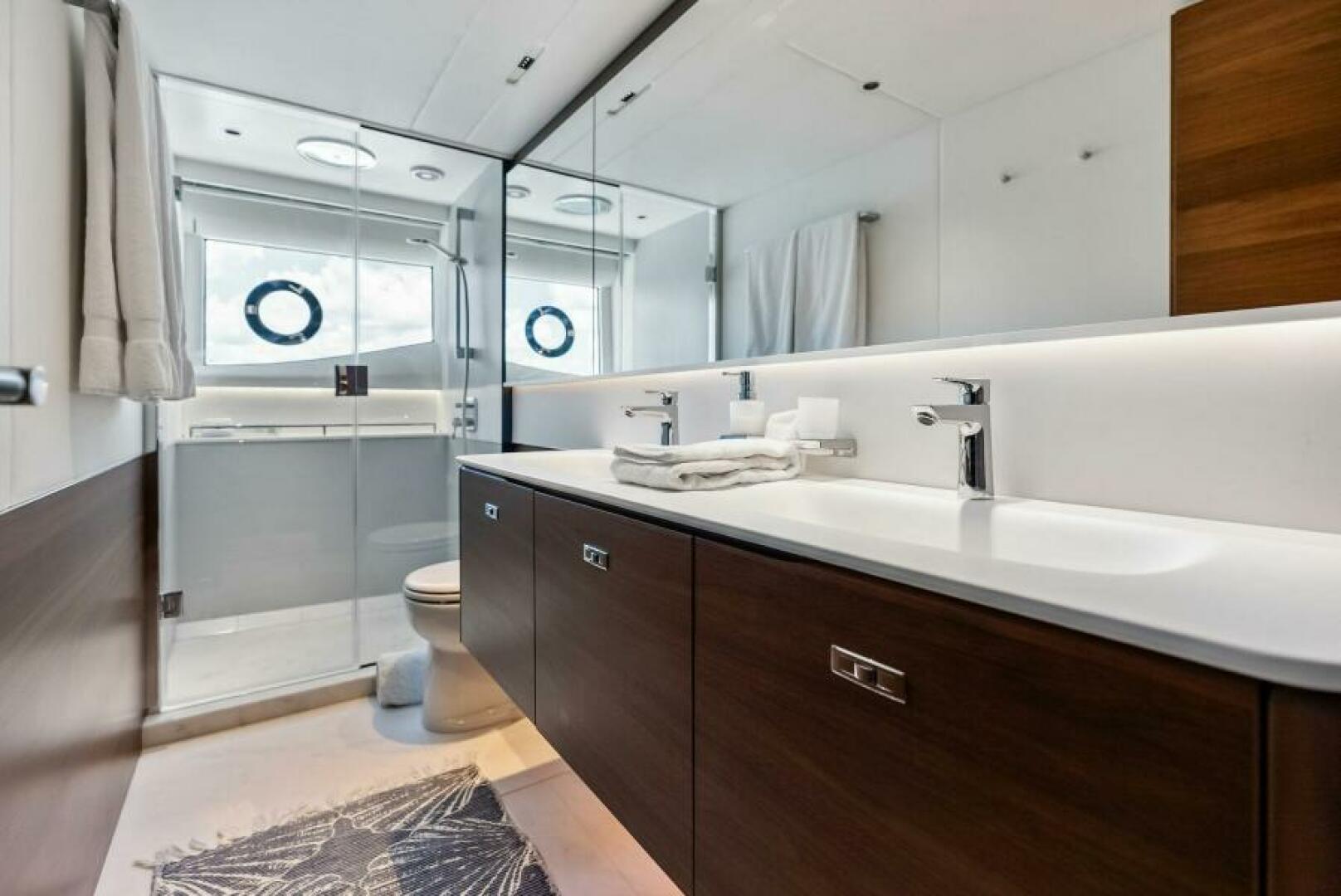 2024 Princess Y72 Motor Yacht - Image 34