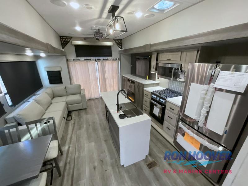 2026 COACHMEN 43CONDO - Image 37