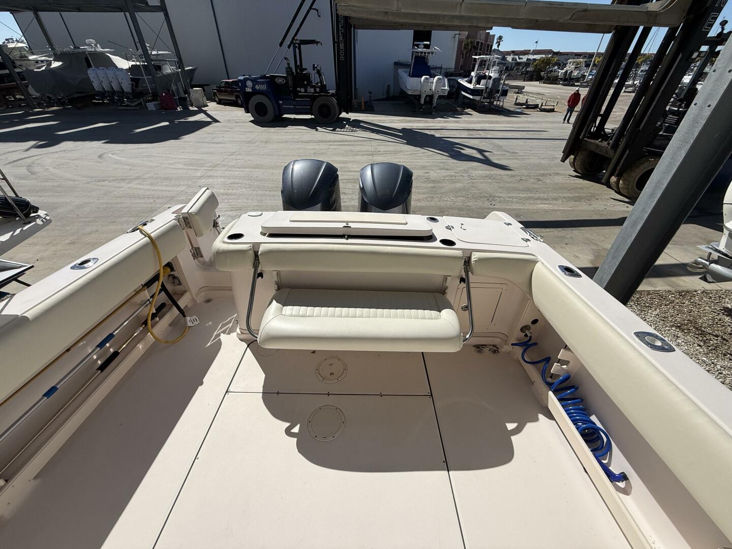 2007 Grady-White Marlin 300 - Image 8