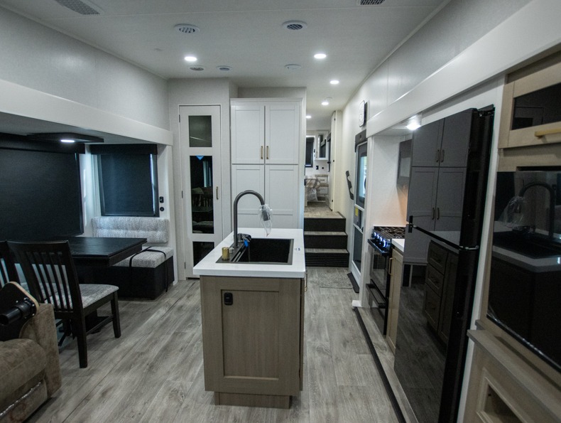 2026 Jayco Eagle HT 28CRT - Image 14