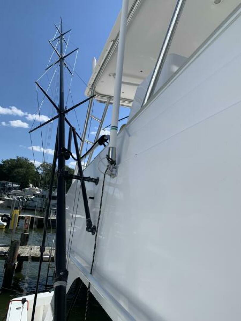 2000 Viking 50 Convertible Sportfish - Image 13
