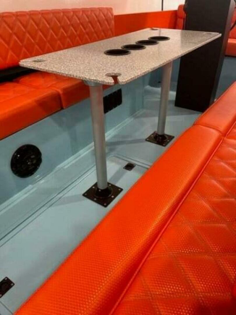 2024 Vision WX Tritoon - Image 86