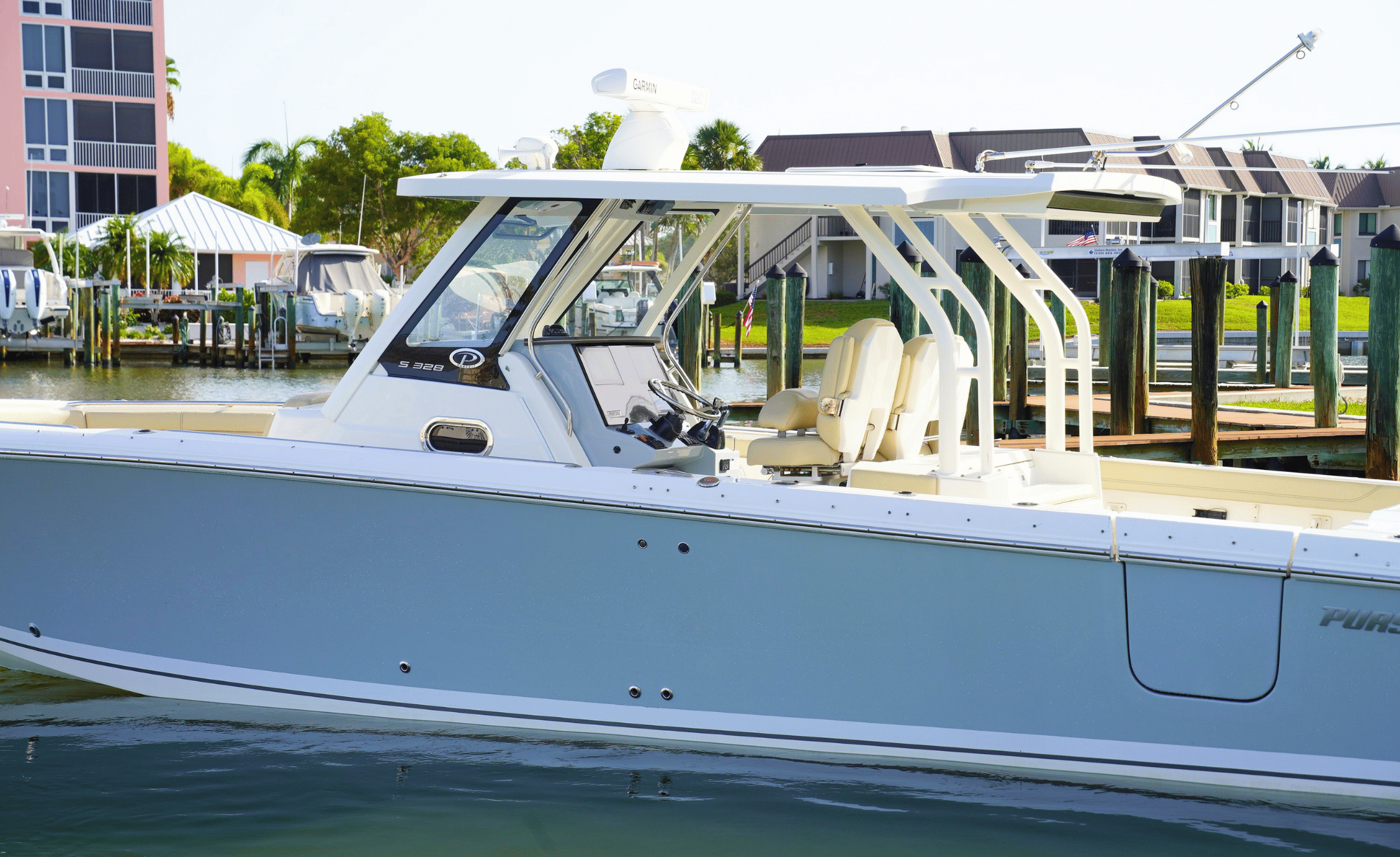 2020 PURSUIT S328 - Image 6
